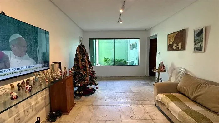 Casa 5 Quartos com 3 Suítes e 375m² - Jatiúca