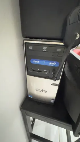 CPU