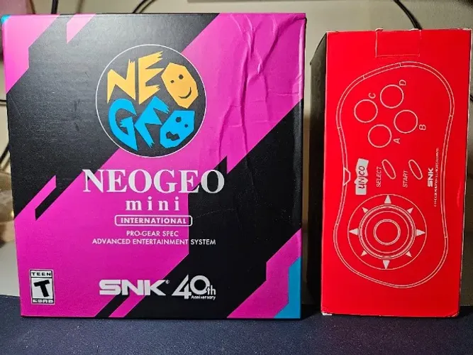 Neo Geo Mini Internacional com Controle