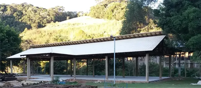 Galpão com área para Paisagismo/Floricultura/Decoração na BR 262