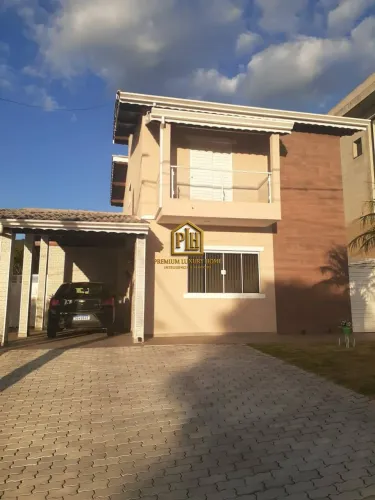 Casa para Comprar ou Alugar Terras de Atibaia Park I com 3 Dormitórios e Piscina Climatiza