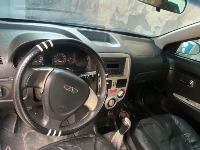 Chery Celer Hatch 1.5 16V Flex 5P 2015