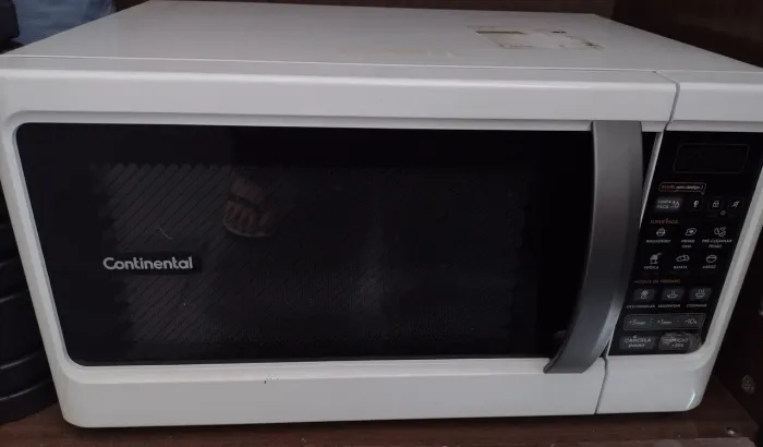 Microondas Continental