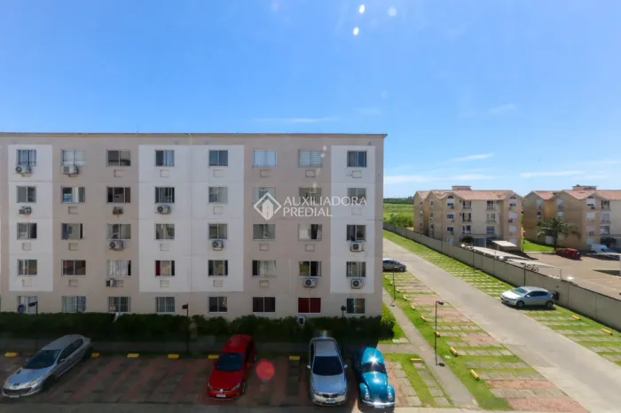Apartamento com 2 Quartos à Venda no bairro Mato Grande com 41m²