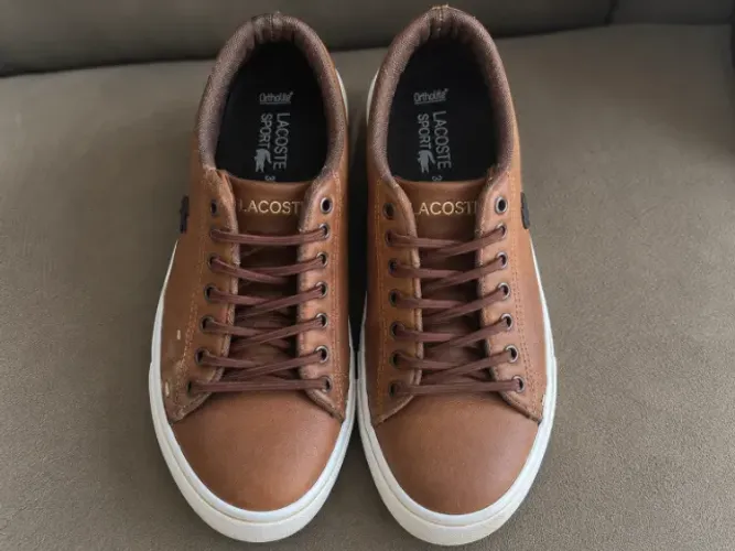 Tênis Lacoste Sport marrom tam. 38