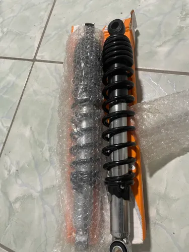 Par Amortecedores Originais Factor DX 2026 - Quase Novos - R$ 950
