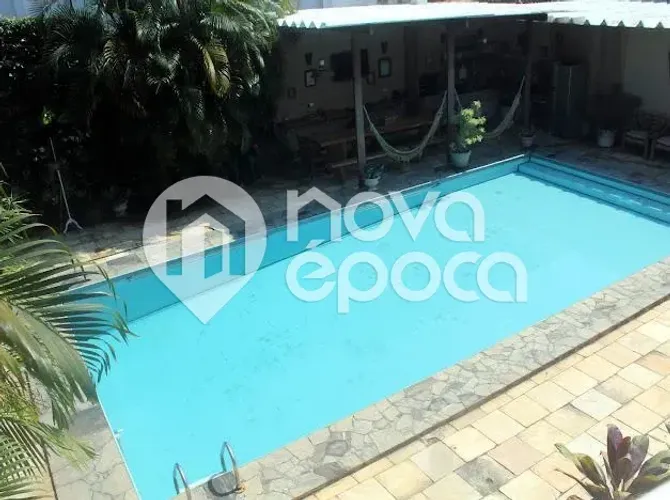 Jardim Guanabara | Casa 5 quartos, sendo 4 suites