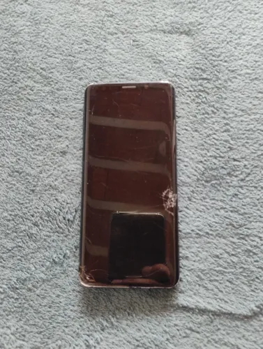Celular usado 