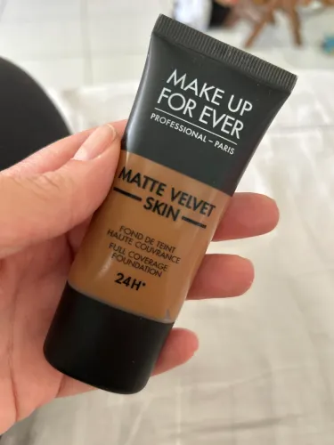 base makeup forever matte velvet skin 24hrs cor y505