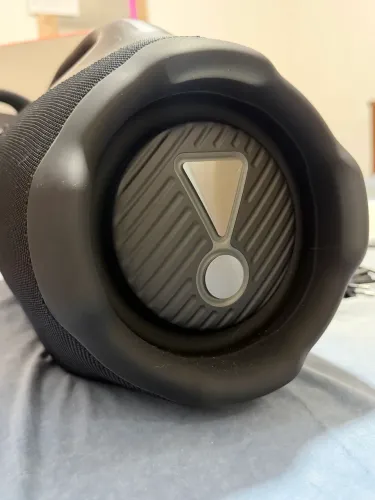 Bombox 4