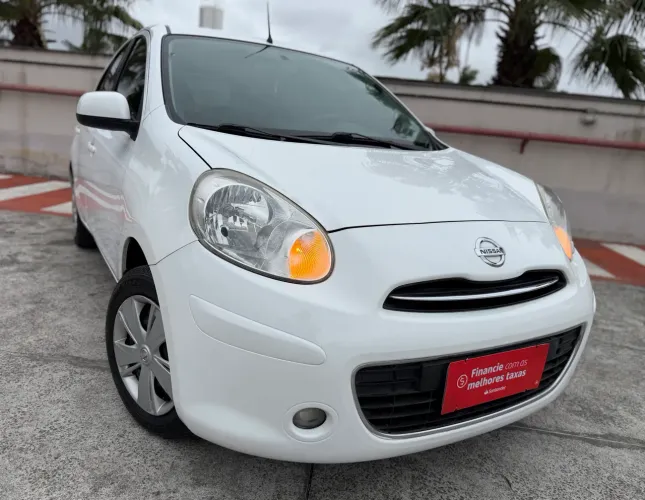 Nissan March S 1.6 16V Flex Fuel 5P 2014