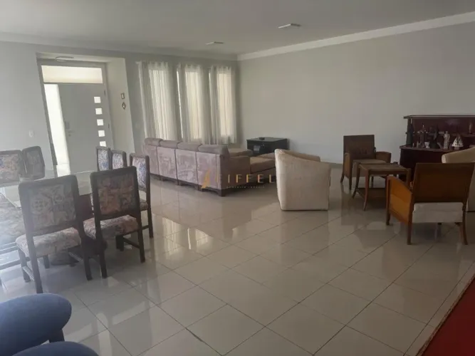 Casa à venda em Sorocaba, Condomínio Tivoli Park, com 3 suítes, com 375 m², Condomínio Tiv