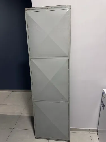 VENDO TÁBUA DE FERRO