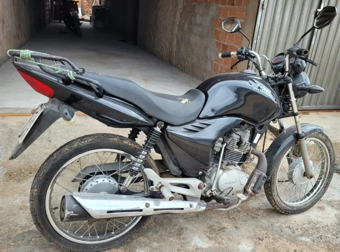 Honda CG KS 125 em ótimo estado