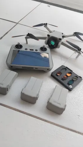 DJI mini 3 combo fly more com tela bateria plus