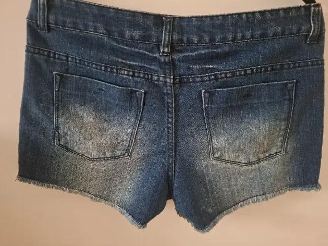 Shortes