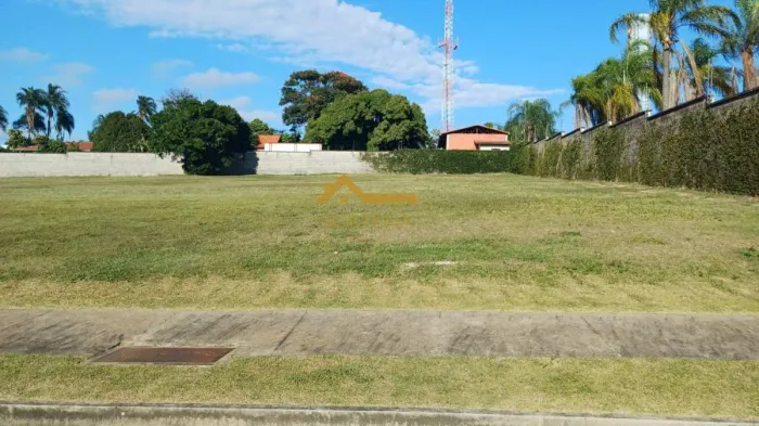 Terreno em Condomínio à venda no Condomínio Saint Patrick em Sorocaba com 1.062,51m²