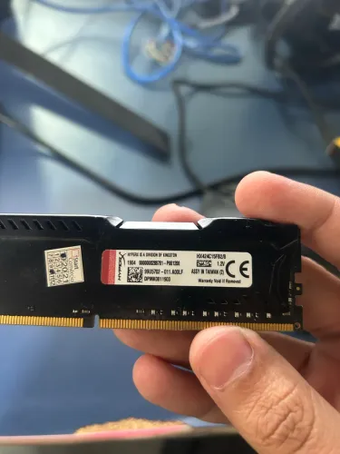 2 Memória ram hyperx 8gb 2400 mhz