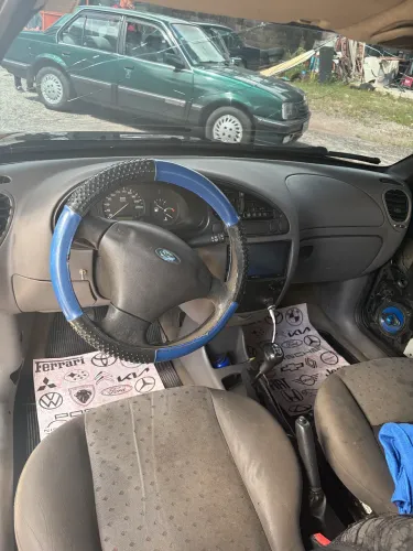 Ford Courier 1.6 L/ 1.6 Flex 2008