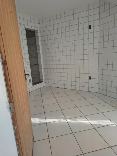Casa em Ataíde vv/alugo valor 1200,00+ taxa de pintura 