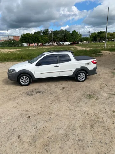 Fiat Strada Working 1.4 MPI Fire Flex 8V CD 2016