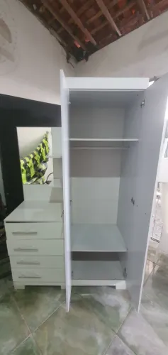 Guarda roupa infantil