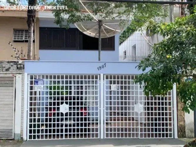 Sobrado para Venda em São Paulo, Santo Amaro, 3 dormitórios, 1 suíte, 3 banheiros, 2 vagas