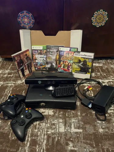 Xbox 360 S - 250GB