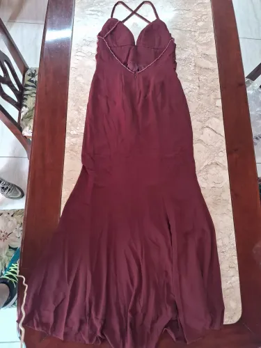 Vestido de festa ,longo cor vinho