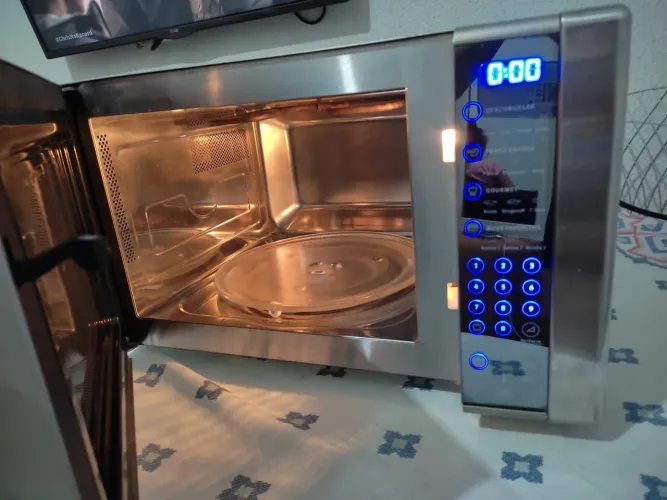 MICROONDAS INOX ESPELHADO BLUE TOUCH
