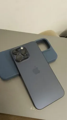 iPhone 15 pro Max.