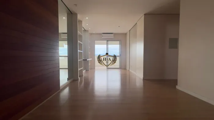 Apartamento Semimobiliado com 3 Quartos no Edifício Villa Santander!