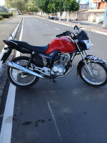 Moto start 160 2024 ao ponto de transferir e andar