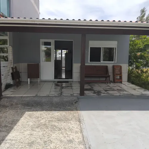 Vendo casa em Capão da Canoa