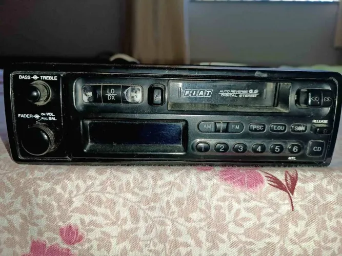 Rádio Fiat Philco AX500