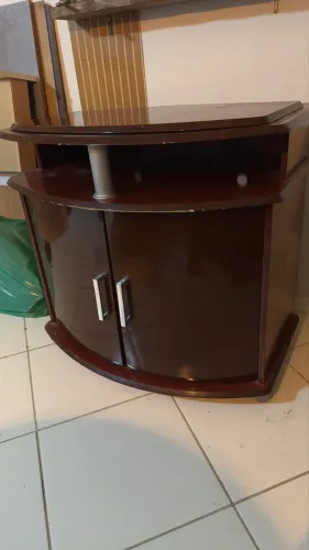 DOAÇÃO MÓVEL USADO MADEIRA MACIÇA