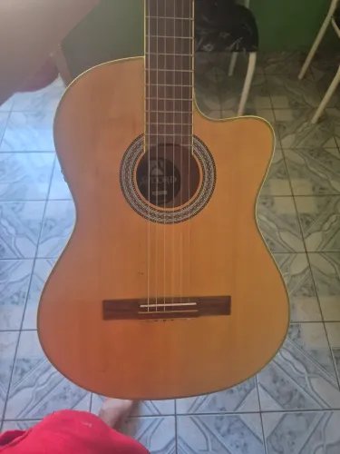 Violão elétrico