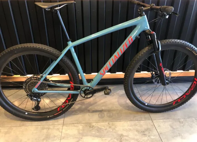 Bicicleta Epic Expert Hard Tail - L - 19