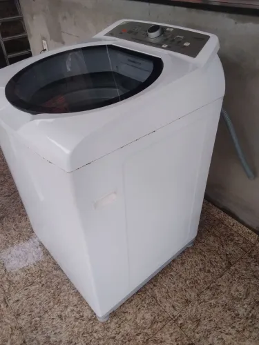 Máquina de lavar roupas