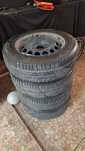 Roda 15 com pneu furacao 4x108 ford cintroen Peugeot 