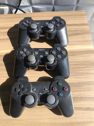 PROMOÇÃO 3 CONTROLES PARALELOS DE PS3