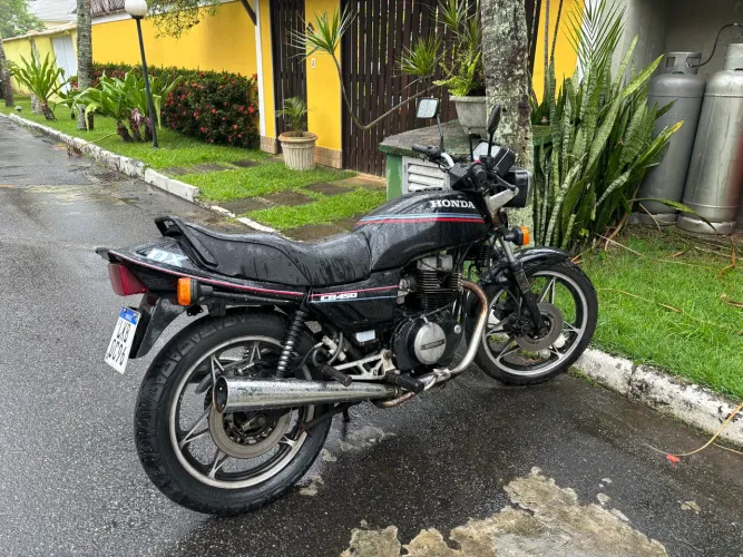 CB 450 - com defeito