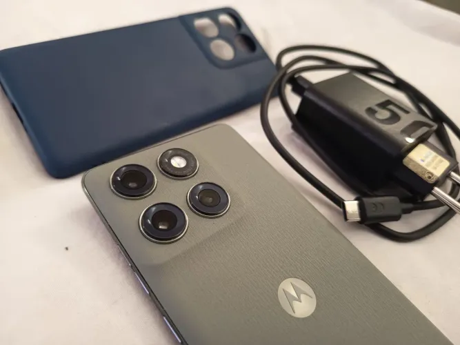 MOTO EDGE 60 PRO 5G 512GB 12+12 RAM