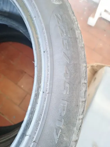 Pneus 17 pirelli