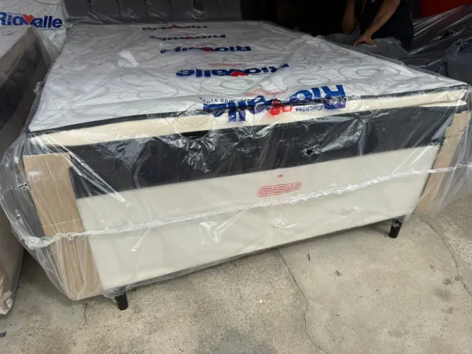 CAMA COM PILLOW CASAL EM OFERTA