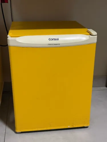 frigobar amarelo cônsul baixo consumo
