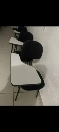Cadeiras multiuso 