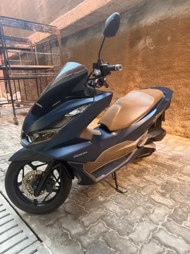 Honda PCX 160 DLX