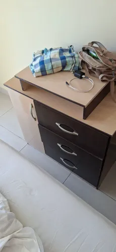 Comoda em perfeito estado barata