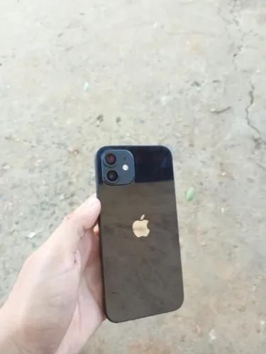 iPhone 12